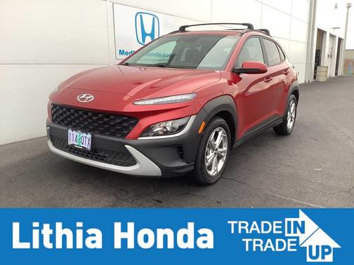 2022 Hyundai KONA SEL