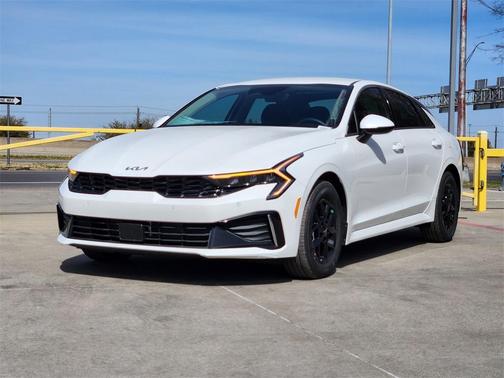 2026 Kia K5 LXS
