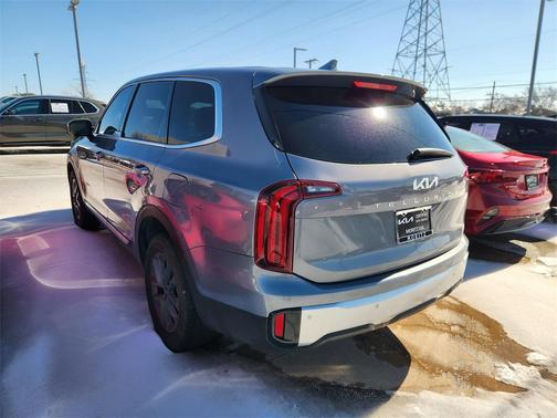 2024 Kia Telluride LX
