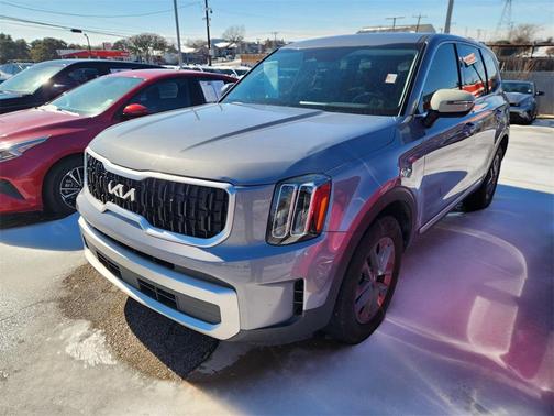 2024 Kia Telluride LX