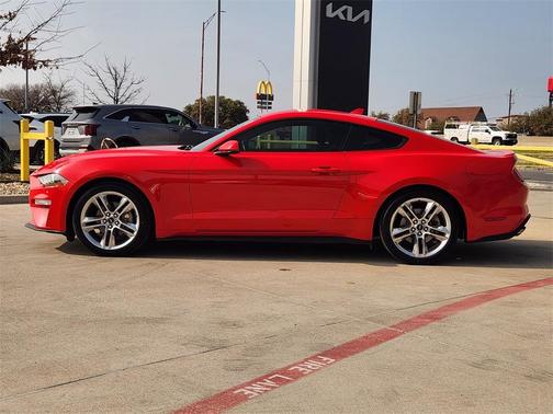 2021 Ford Mustang EcoBoost Premium