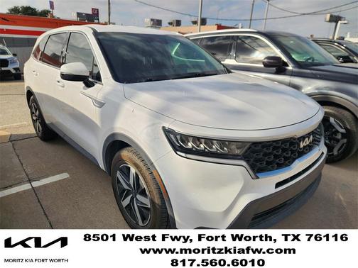 2022 Kia Sorento LX