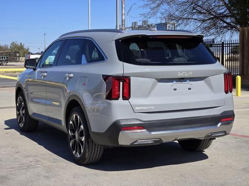 2026 Kia Sorento SX