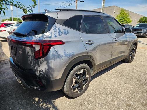 Steel Gray 2025 Kia Seltos S