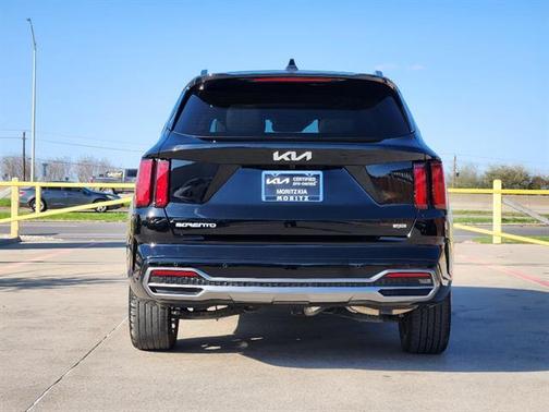 Ebony Black 2023 Kia Sorento SX
