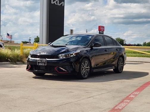 2022 Kia Forte GT-Line