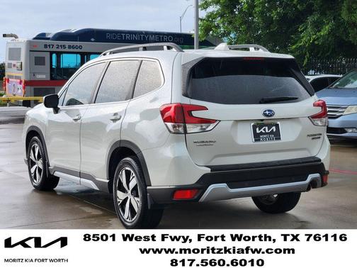Crystal White Pearl 2021 Subaru Forester Touring