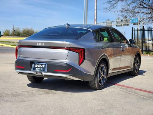 2026 Kia K4 