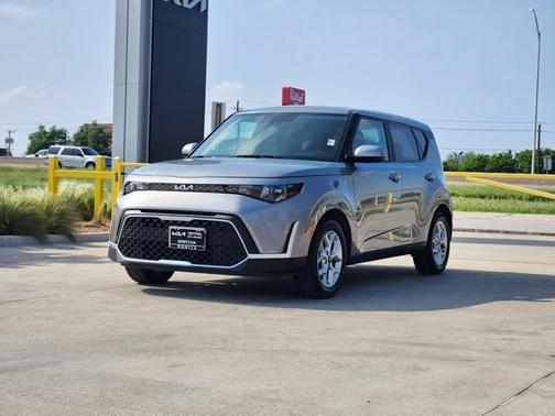 2024 Kia Soul LX