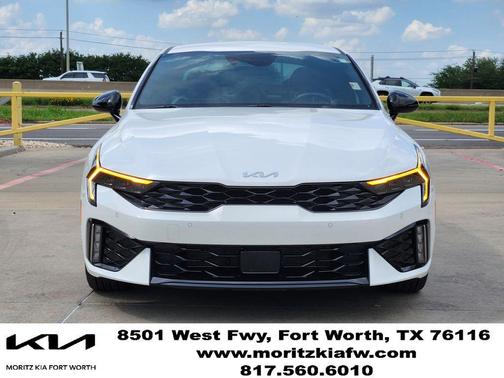 Snow White Pearl 2025 Kia K5 GT-Line