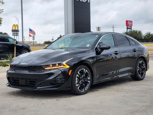 2023 Kia K5 GT-Line