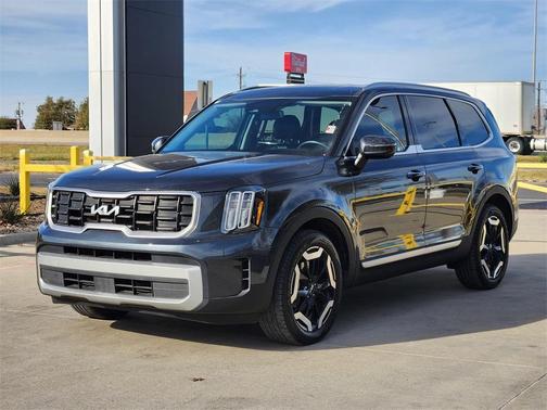 2023 Kia Telluride S