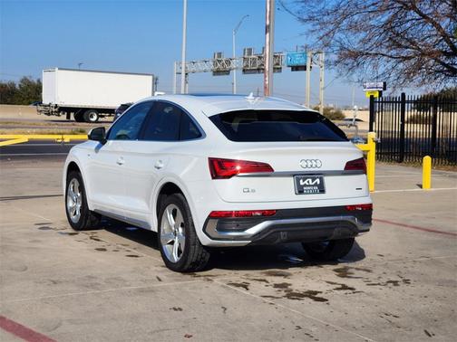 2024 Audi Q5 45 S line quattro Premium