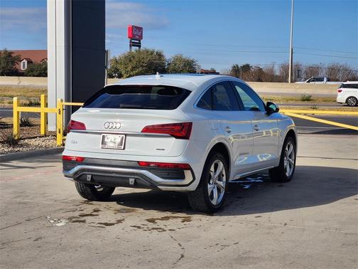 2024 Audi Q5 45 S line quattro Premium