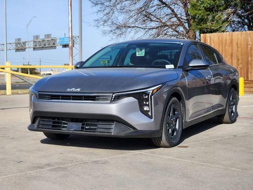 2026 Kia K4 