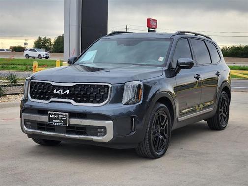 Gray 2023 Kia Telluride SX-Prestige X-Line