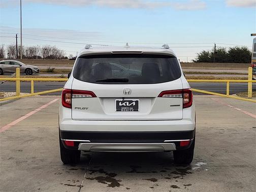 2020 Honda Pilot Touring 7-Passenger