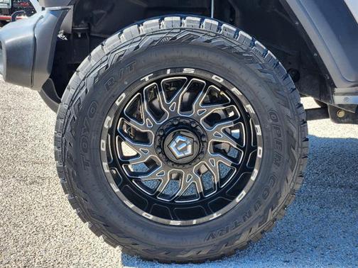 Billet Silver Clearcoat Metallic 2020 Jeep Gladiator Sport