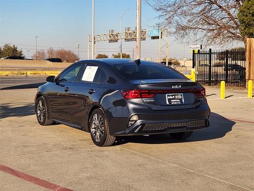 2022 Kia Forte GT-Line