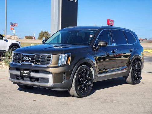 2023 Kia Telluride S
