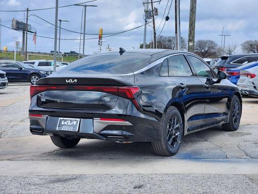 2026 Kia K5 LXS