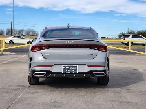 2024 Kia K5 GT-Line