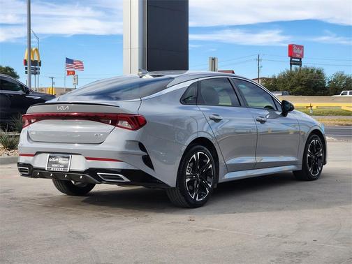 2024 Kia K5 GT-Line