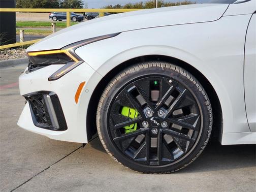 2026 Kia K5 GT