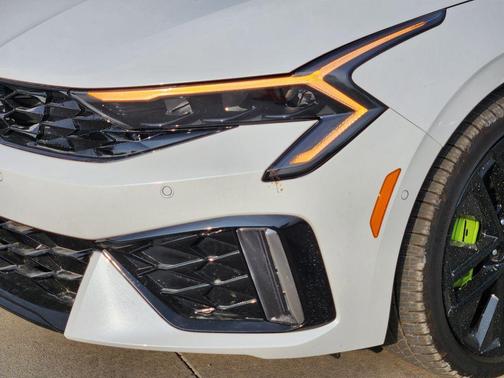 2026 Kia K5 GT