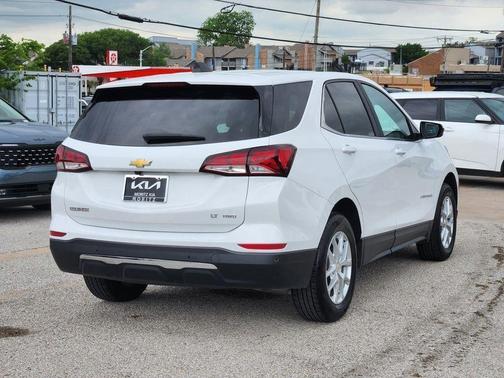 Summit White 2024 Chevrolet Equinox LT