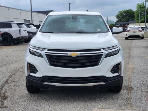 Summit White 2024 Chevrolet Equinox LT