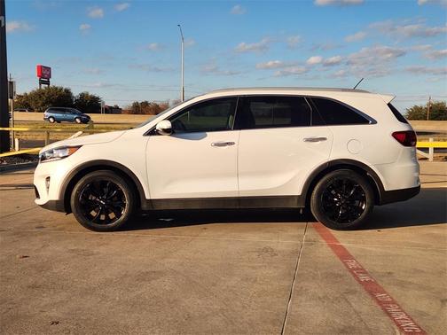 2020 Kia Sorento EX