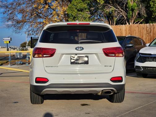 2020 Kia Sorento EX
