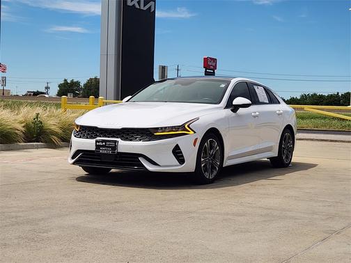 2024 Kia K5 EX
