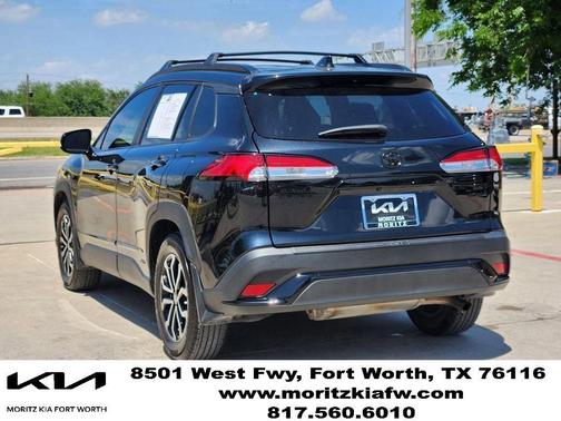 Jet Black 2024 Toyota Corolla Cross Hybrid SE