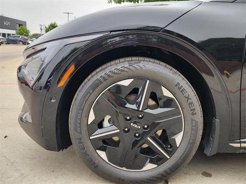 2025 Kia EV6 Wind