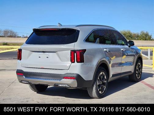 Wolf Gray 2026 Kia Sorento S