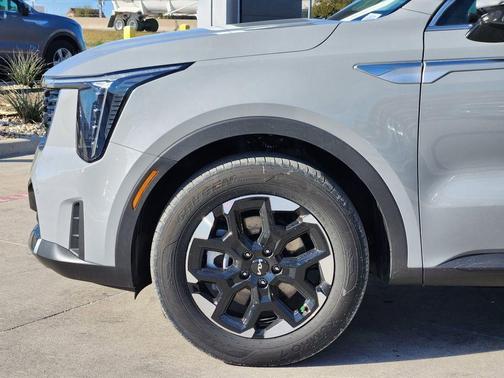 Gray 2026 Kia Sorento S