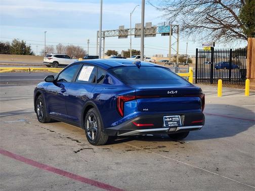 2025 Kia K4 