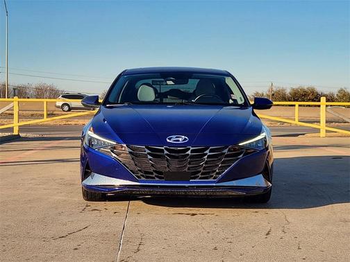 2021 Hyundai ELANTRA Limited