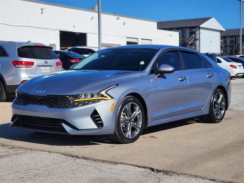 2022 Kia K5 LXS