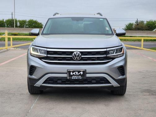 Pyrite Silver Metallic 2023 Volkswagen Atlas 3.6L SE w/Technology