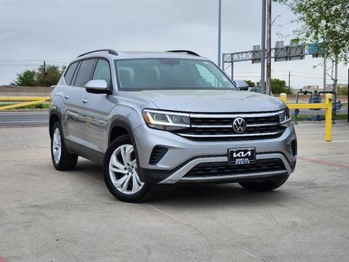 2023 Volkswagen Atlas 3.6L SE w/Technology