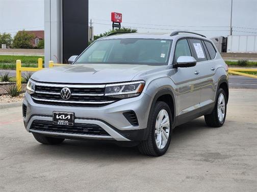 2023 Volkswagen Atlas 3.6L SE w/Technology