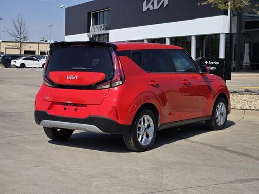 2024 Kia Soul LX