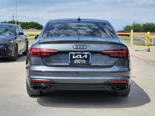 Daytona Gray Pearl Effect 2022 Audi A4 45 S line Premium Plus