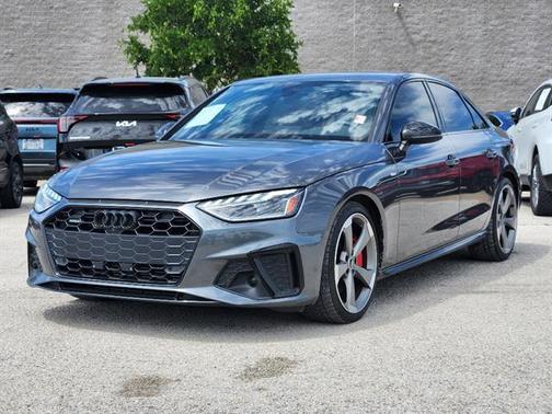 Daytona Gray Pearl Effect 2022 Audi A4 45 S line Premium Plus