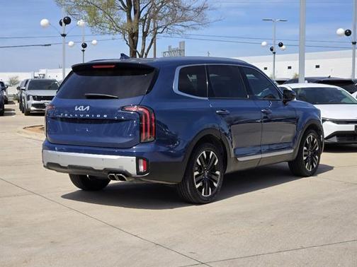 2023 Kia Telluride SX