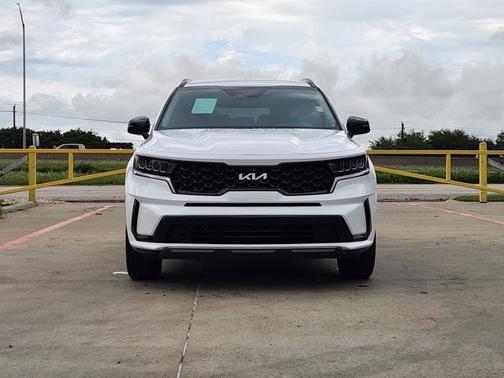 2023 Kia Sorento S