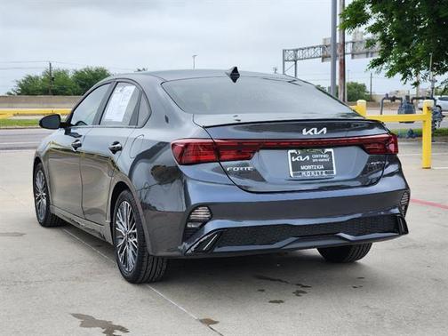 Gravity Gray 2022 Kia Forte GT-Line